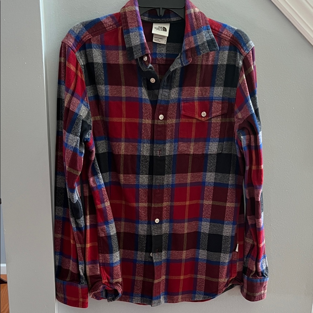NWOT, The North Face Men's Multicolor Plaid Shirt - Picture 2 of 5